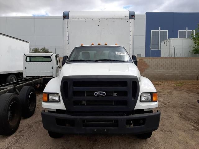 2013 Ford F750 Super Duty