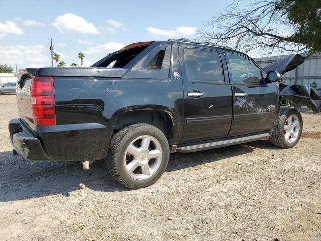 2013 Chevrolet Avalanche LT