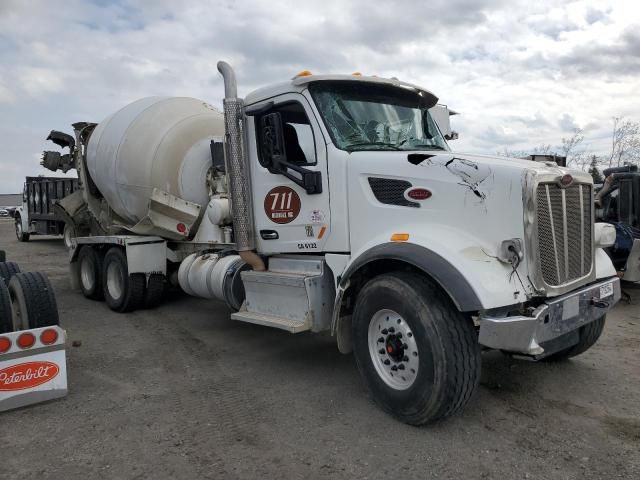 2017 Peterbilt 567