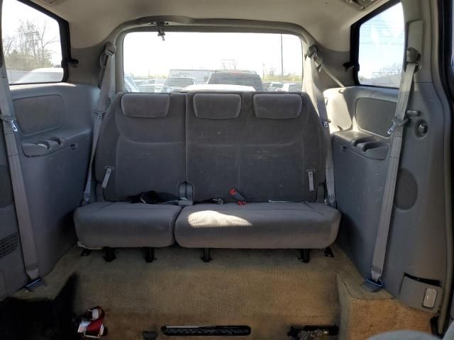 2004 Toyota Sienna CE