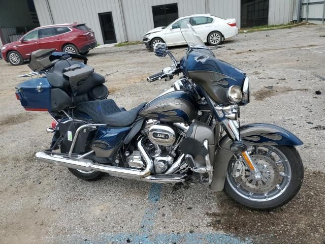 2010 Harley-Davidson FLHTCUSE5