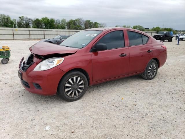 2013 Nissan Versa S