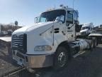 2011 Mack 600 CXU600