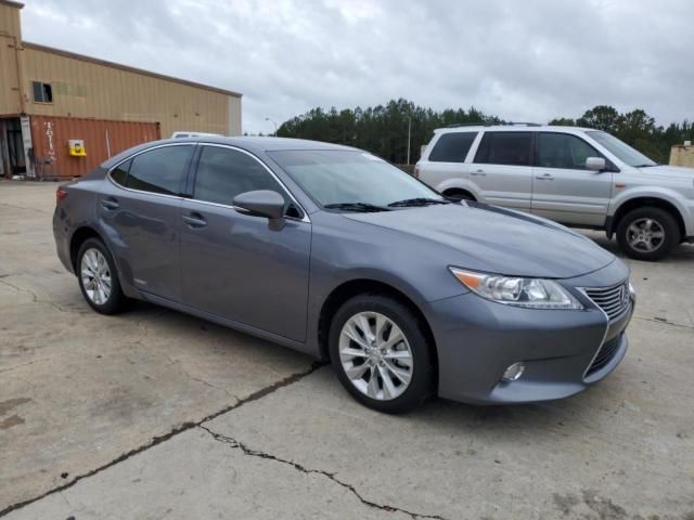 2013 Lexus ES 300H