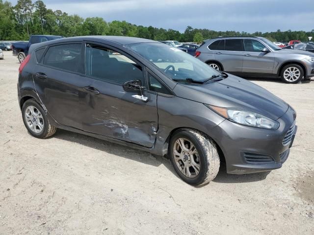 2015 Ford Fiesta SE