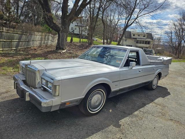 1985 Lincoln Town Car