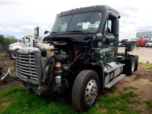 2016 Freightliner Cascadia 125