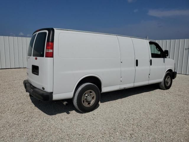 2016 Chevrolet Express G2500