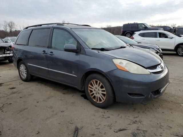 2007 Toyota Sienna XLE