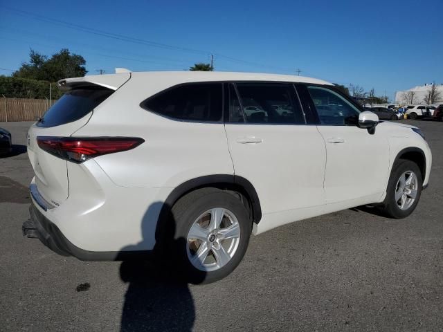 2020 Toyota Highlander L