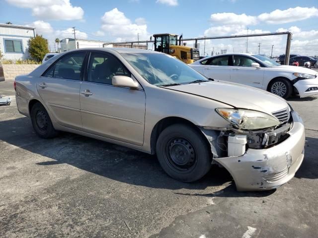 2005 Toyota Camry LE