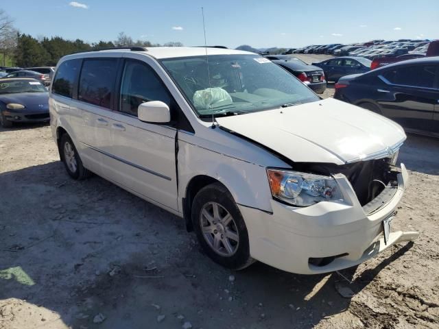 2010 Chrysler Town & Country Touring