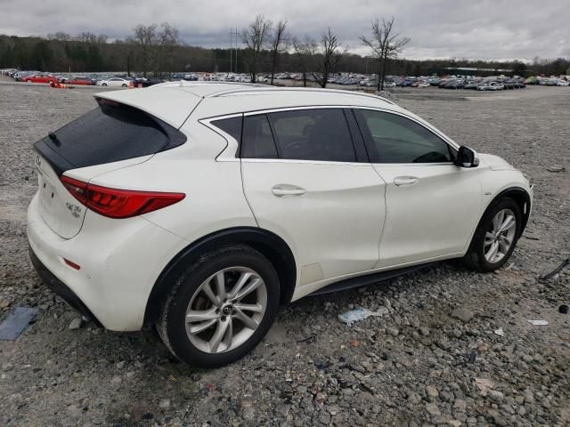 2017 Infiniti QX30 Base