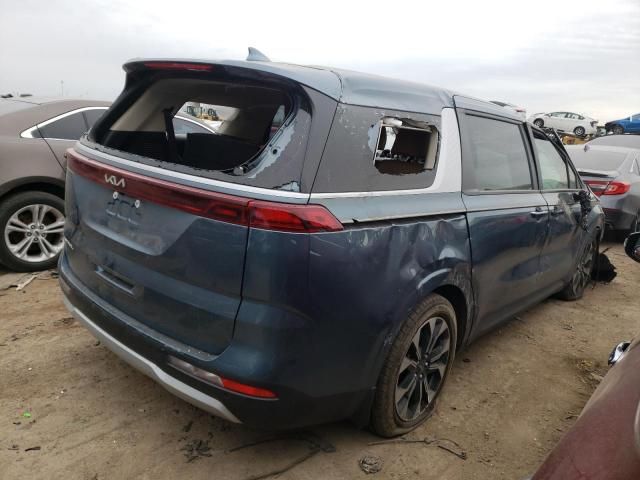 2023 KIA Carnival EX