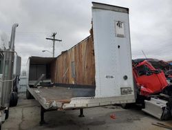 Salvage trucks for sale at Fort Wayne, IN auction: 2007 Trailmobile DRY Van