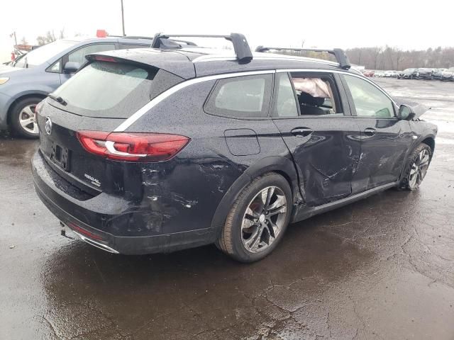 2019 Buick Regal Tourx Essence