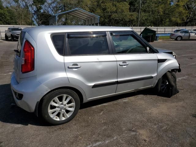 2013 KIA Soul +