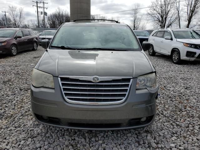 2010 Chrysler Town & Country Touring