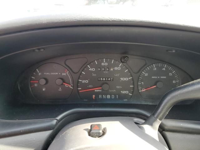 2001 Ford Taurus SE