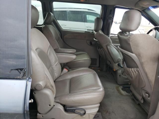 2001 Chrysler Town & Country Limited