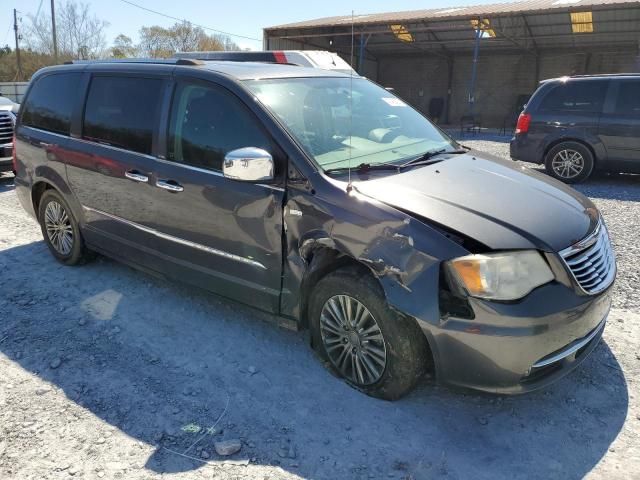 2014 Chrysler Town & Country Touring L