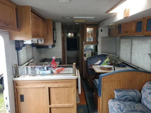 1997 RES 1997 Thor Residency Motorhome