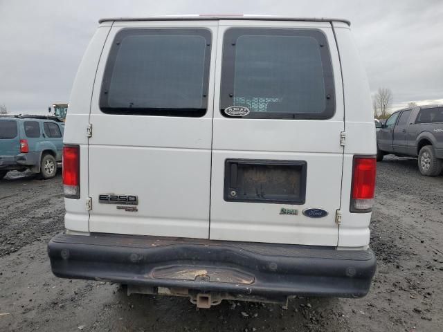 2013 Ford Econoline E250 Van