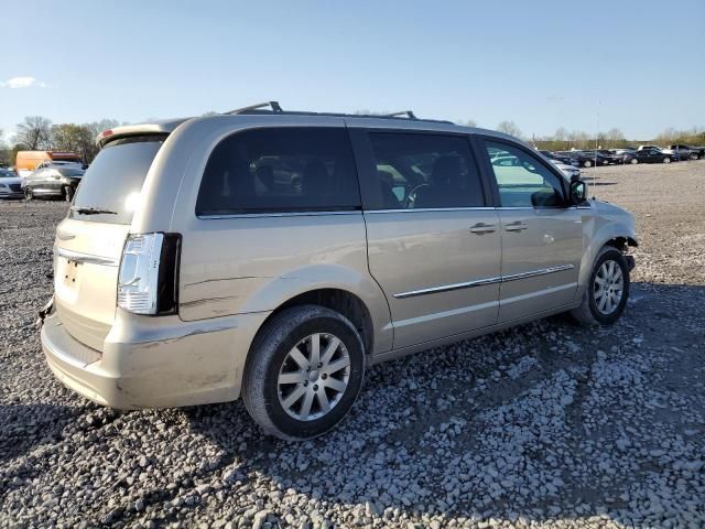 2012 Chrysler Town & Country Touring