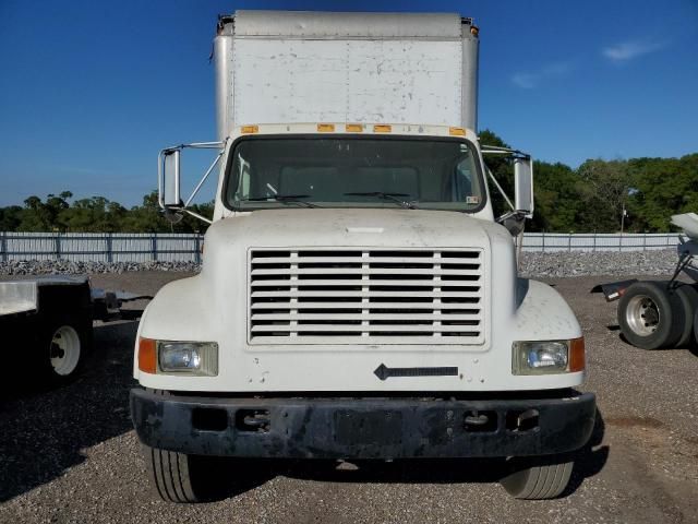 1999 International 4000 4700