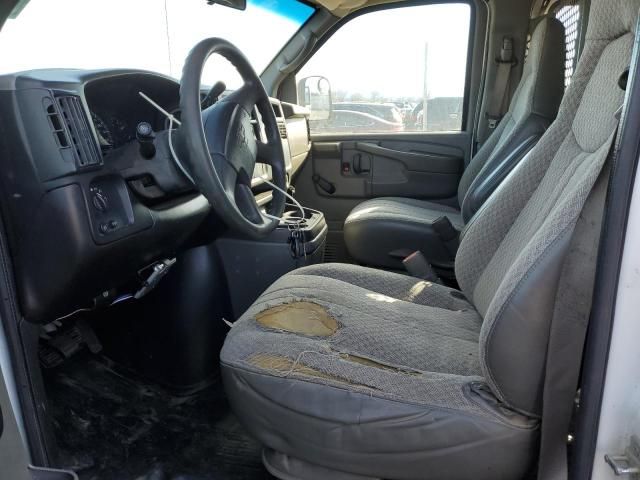 2005 Chevrolet Express G2500