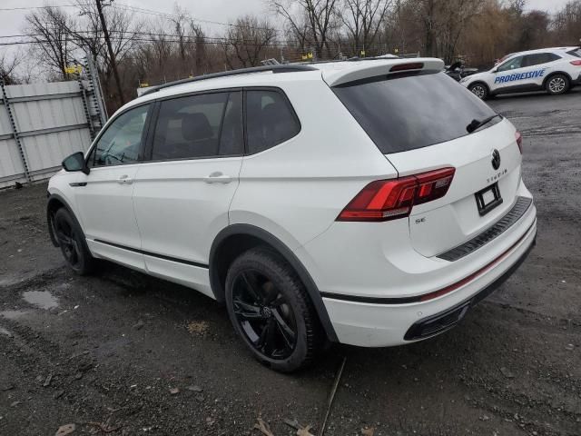 2024 Volkswagen Tiguan SE R-LINE Black