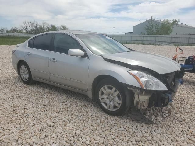 2010 Nissan Altima Base