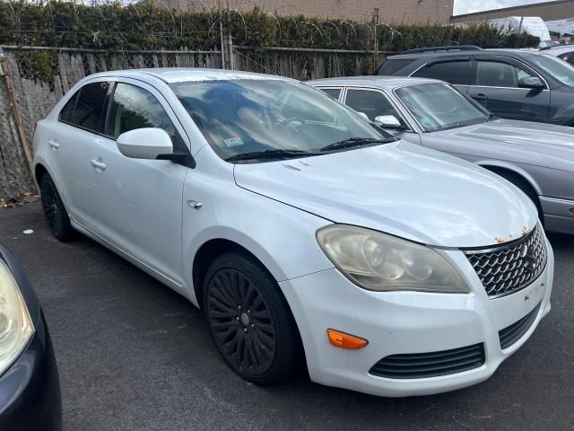 2012 Suzuki Kizashi SE