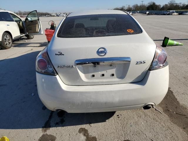 2010 Nissan Altima Base