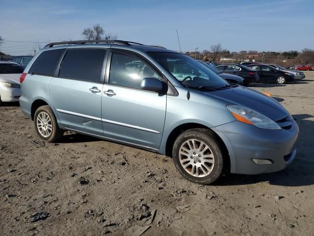 2008 Toyota Sienna XLE