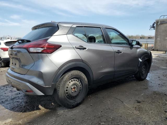 2022 Nissan Kicks S