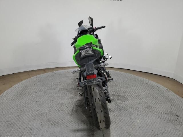 2023 Kawasaki EX650 P