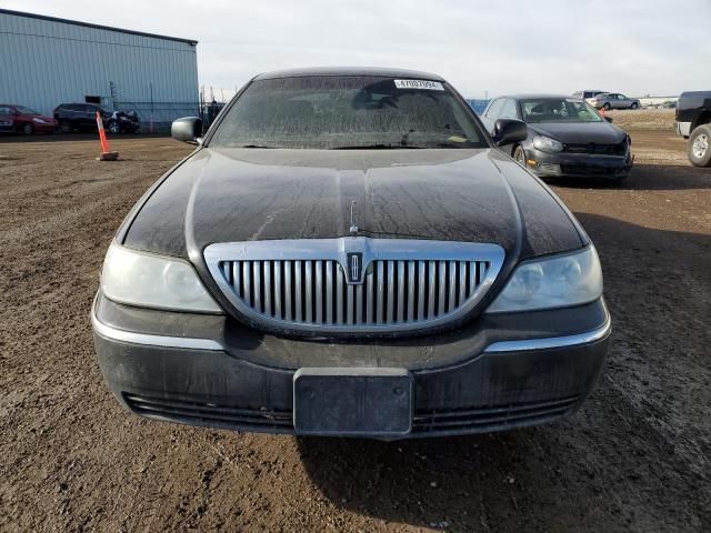 2011 Lincoln Town Car Executive L