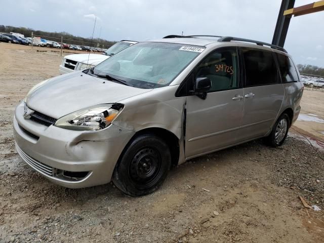 2005 Toyota Sienna CE