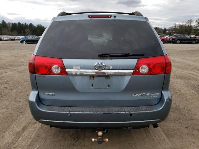 2006 Toyota Sienna XLE