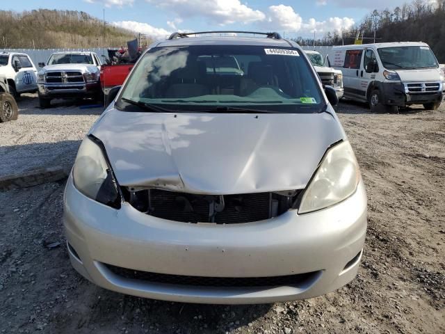 2008 Toyota Sienna CE