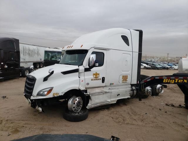 2024 Freightliner Cascadia 126