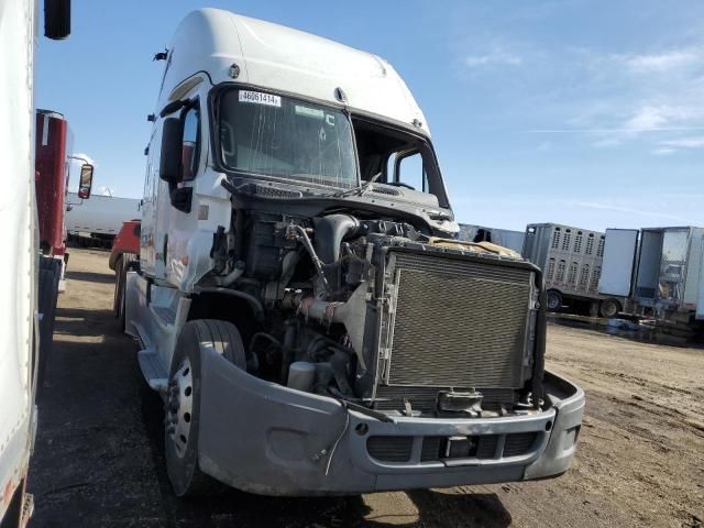 2019 Freightliner Cascadia 125