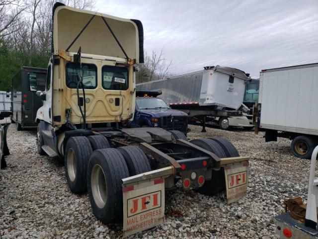 2016 Freightliner Cascadia 125