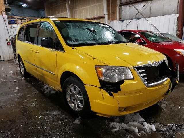 2009 Chrysler Town & Country Touring