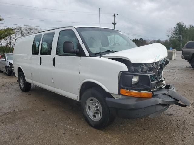 2015 Chevrolet Express G2500