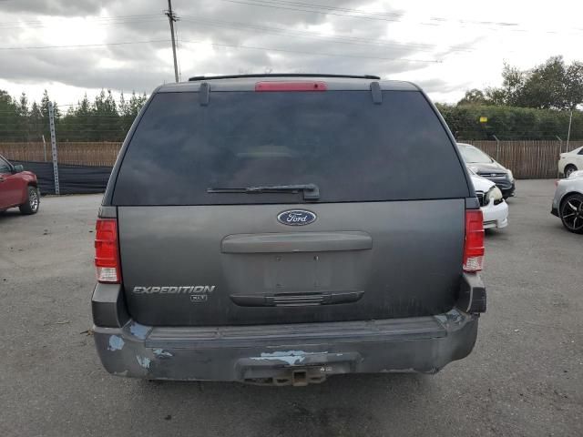 2004 Ford Expedition XLT