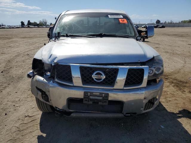 2004 Nissan Titan XE