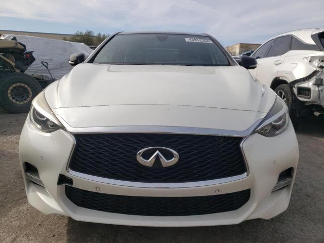 2017 Infiniti QX30 Base