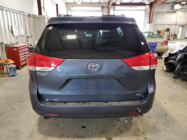 2014 Toyota Sienna XLE